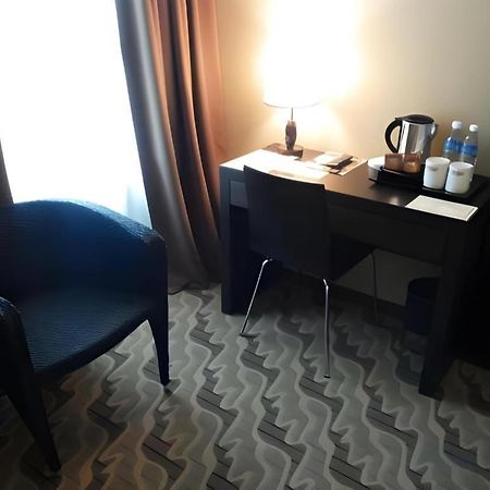 Eminent Hotel Kota Kinabalu Eksteriør bilde