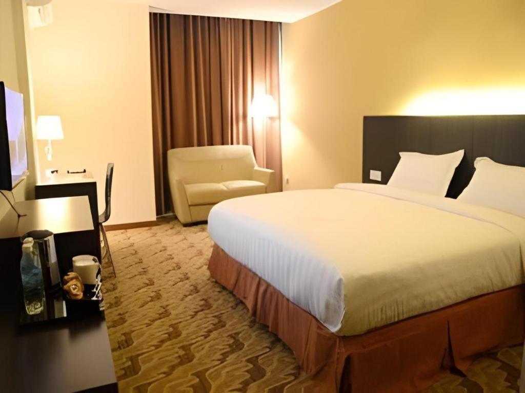 Eminent Hotel Kota Kinabalu Eksteriør bilde
