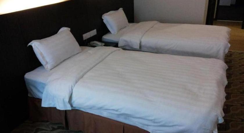 Eminent Hotel Kota Kinabalu Eksteriør bilde