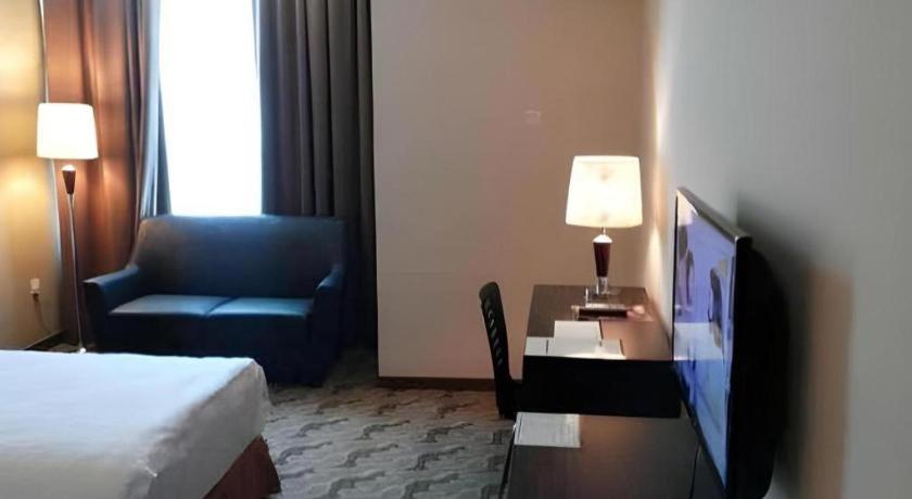 Eminent Hotel Kota Kinabalu Eksteriør bilde
