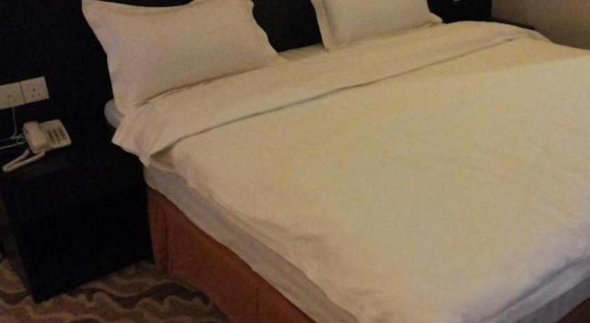 Eminent Hotel Kota Kinabalu Eksteriør bilde